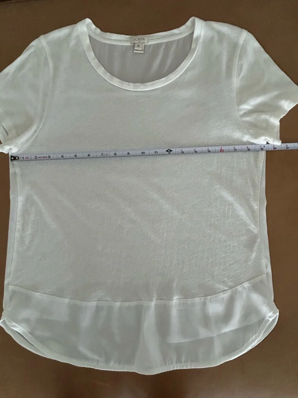 J.Crew Women’s Short Sleeve T Shirt
Ivory White
Medium - Picture 4 of 10